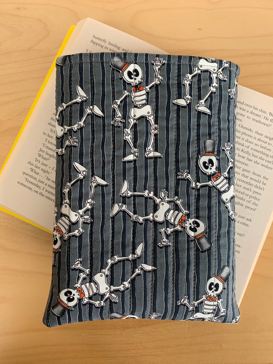 Skeletons In Top Hats Quilted Fabric Book Sleeve - Paperback Size