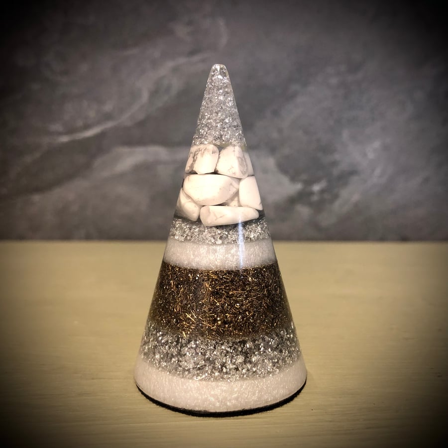 White Howlite Crystal Energy Ring Cone (White and Silver)