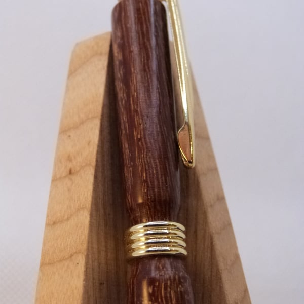 Handturned hardwood pen