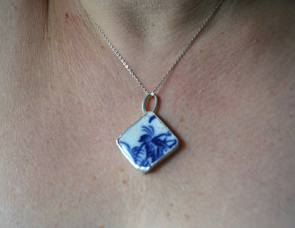Victorian blue and white pottery pendant