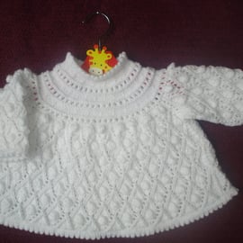 White Angel Top with Bobbles and Buttons On A Yoke Age 3-6 Months (R191)
