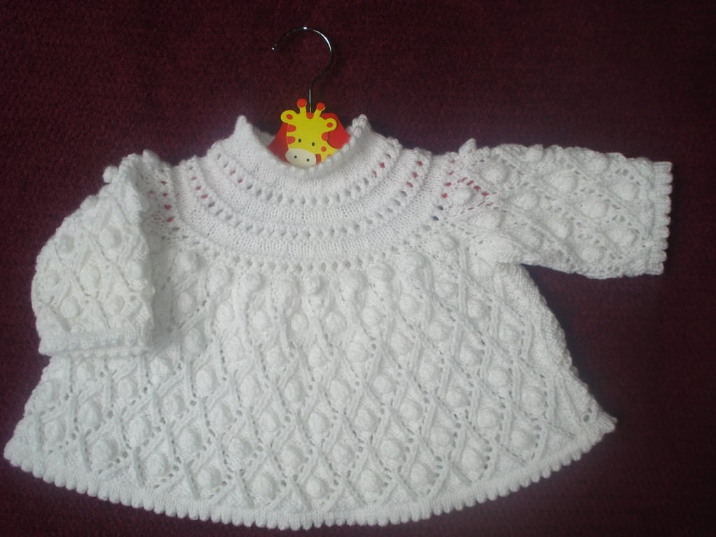 White Angel Top with Bobbles and Buttons On A Yoke Age 3-6 Months (R191)