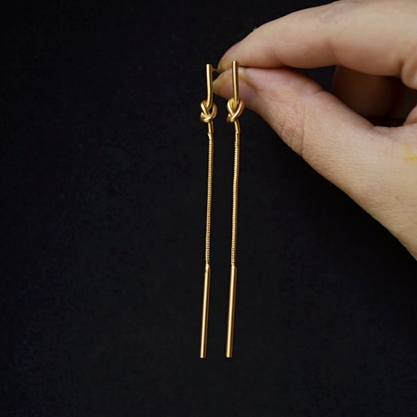 Long knot earrings, elegant knot chain earrings, dangle knot gold elegant studs