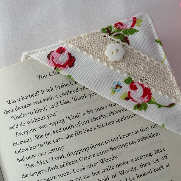Fabric Corner Bookmark, Page Marker, Readers Gift, Teachers Gift, Bookworm