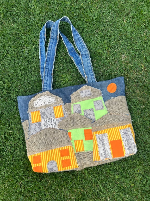 Village scene tote bag - Appliqué style - Upcycled 