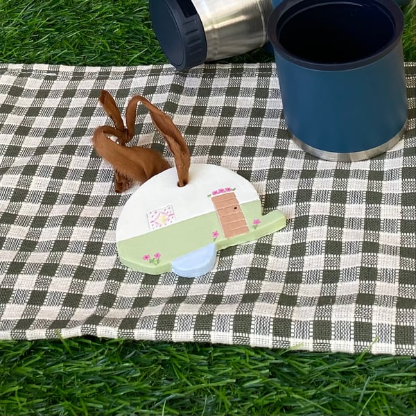 Picnic, Thermos - hand painted hanging decoration (individual)