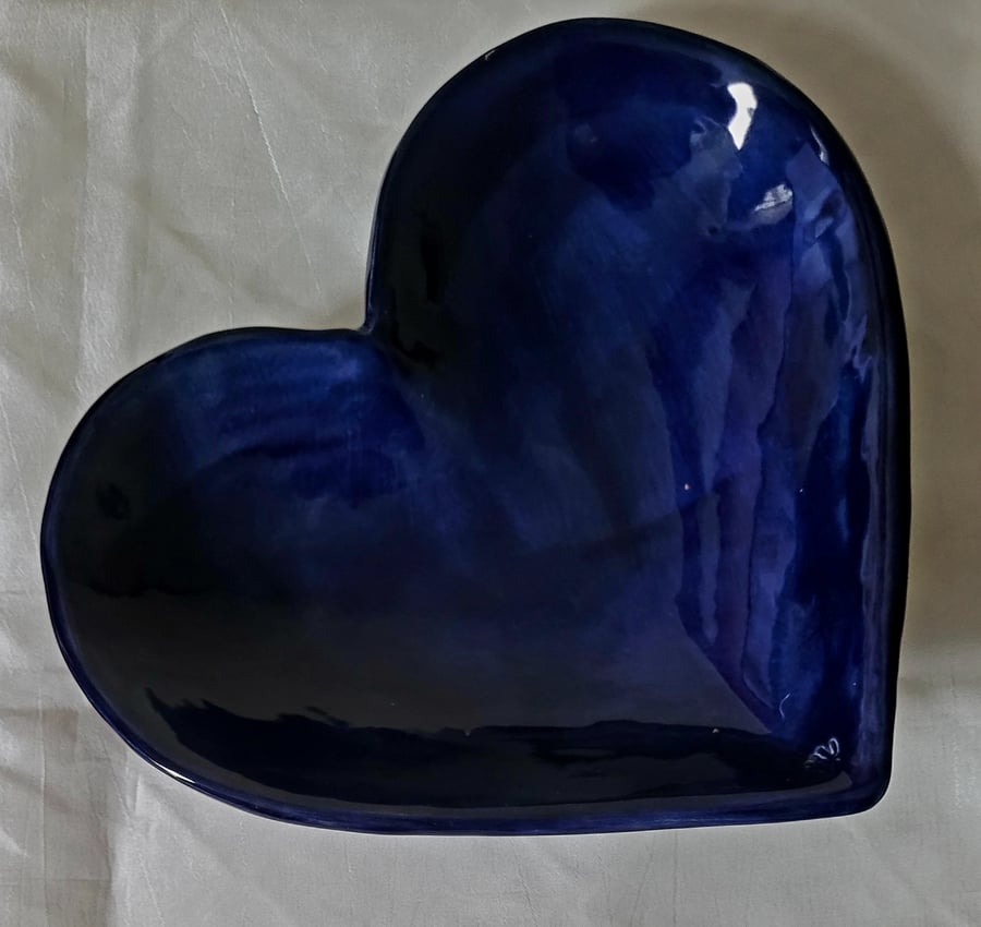 Midnight blue ceramic heart bowl