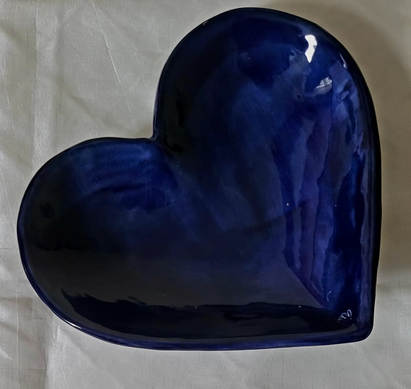 Midnight blue ceramic heart bowl