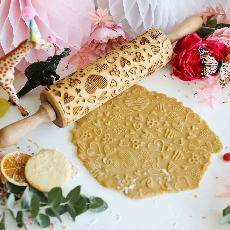 Hearts Embossing Rolling Pin