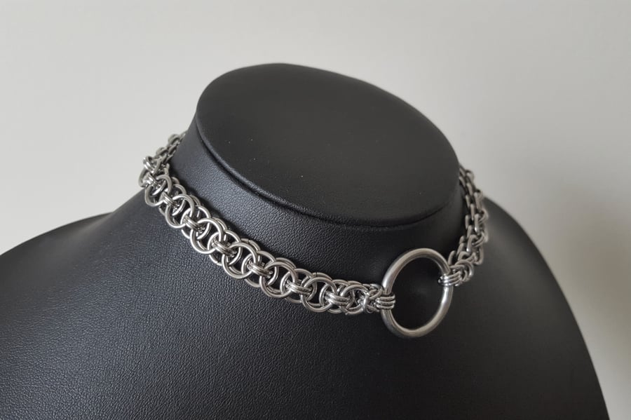 Helm Weave Chainmail O-Ring Choker - Stainless Steel Discrete Day Collar