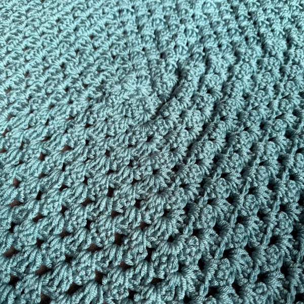 Crochet baby blanket 