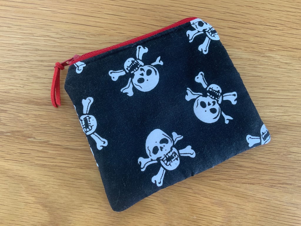 Fabric Coin Purse, Money Pouch, Zipped Purse, Purse, Card Holder, Scull