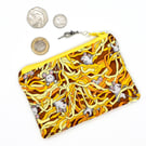 Mouse and cheesestring coin purse 23M