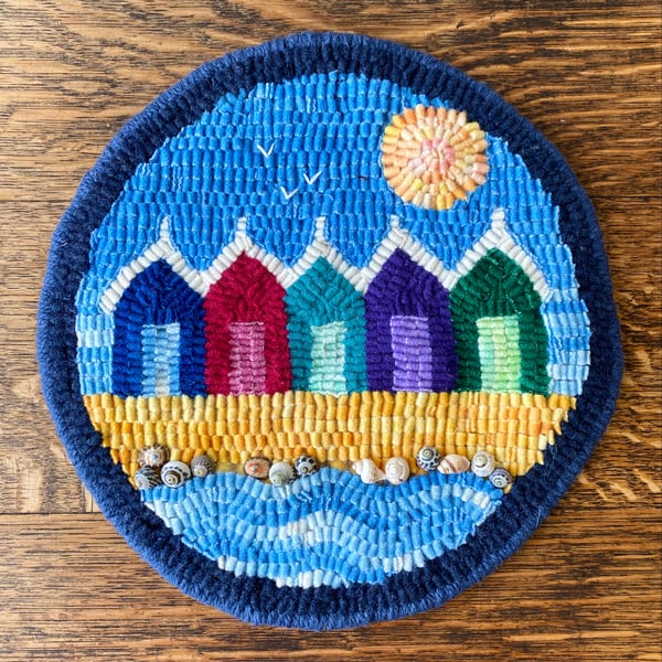 Up Perisicope! - Beach Hut Wall Hanging 