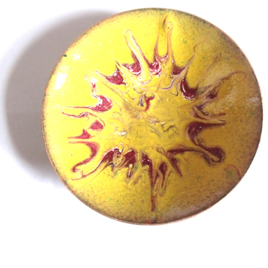 enamelled bowl - red scrolled on yellow