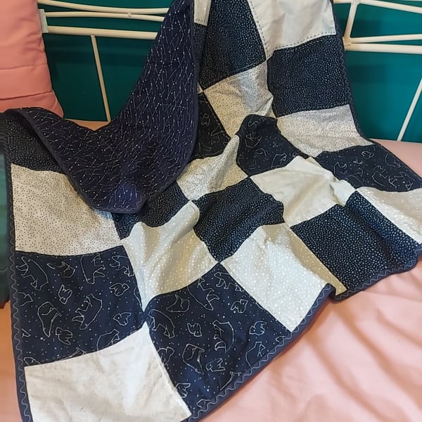 Star bear baby quilt 