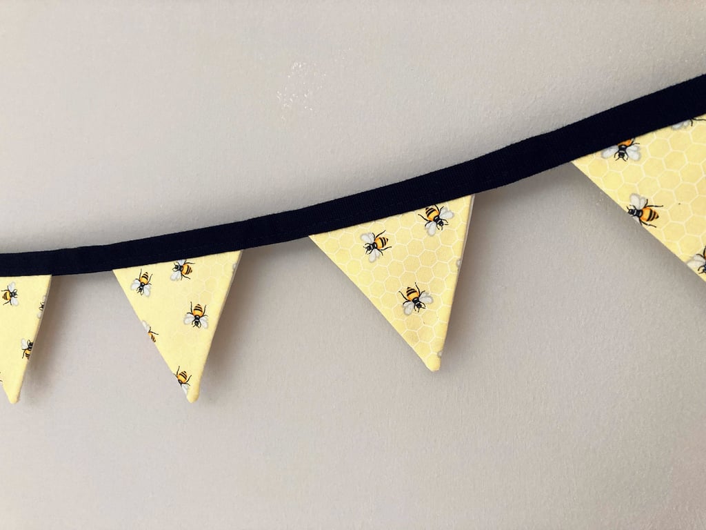 Bees on yellow honeycomb cotton fabric mini bunting. Wall hanging. Window decora