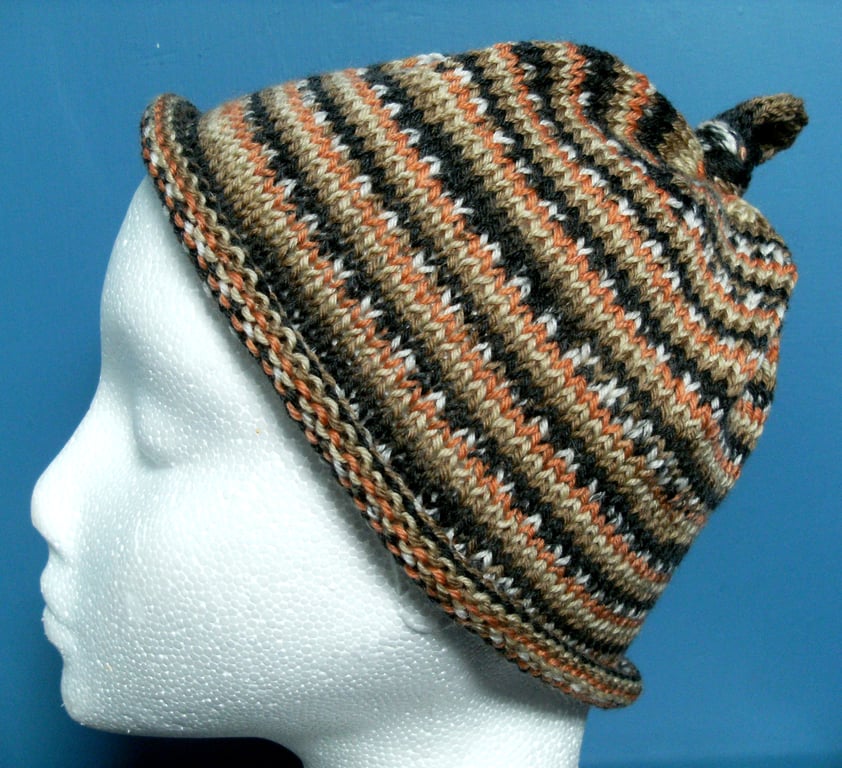 Handknit KNOTTY TOP Merino BEANIE Stripey Orange & Black child teen small adult
