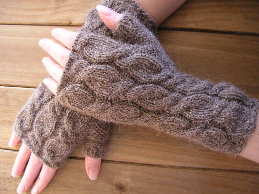 Alpaca Wrist Warmers