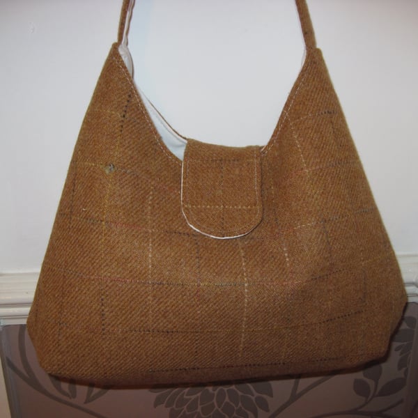 Ladies 100% Harris Tweed Wool Shoulder Bag