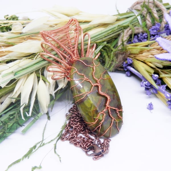 Celtic 'Tree of Life' Copper Necklace With Green Opal