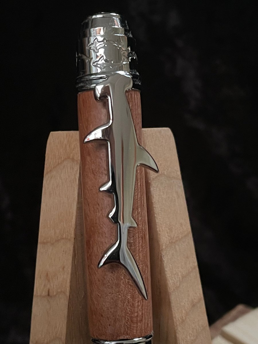 Hand turned wooden ball pen