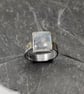 Moonstone oxidised silver and 18ct gold ring U.K. size U - Image 3