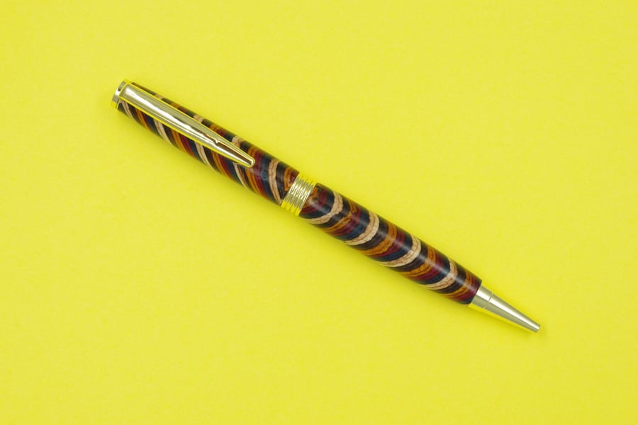 Hand Turned Wooden Pen (Free UK Delivery)