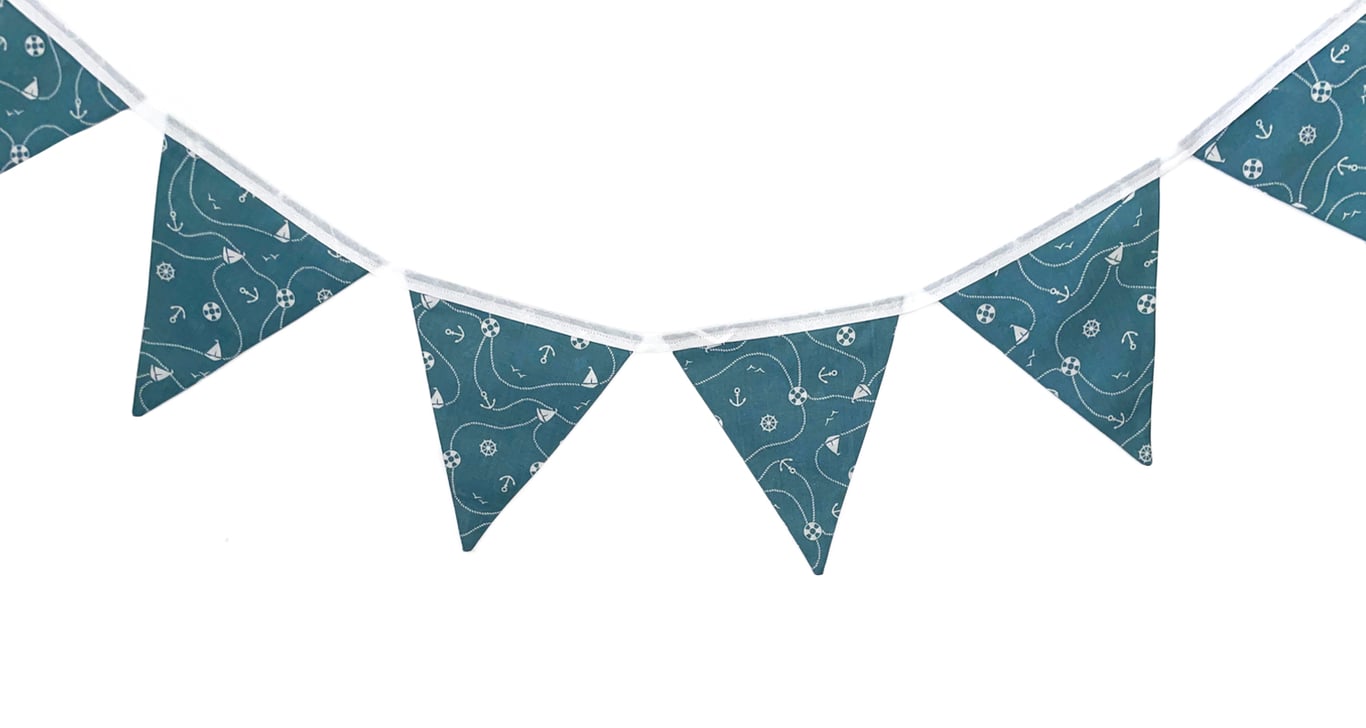 Nautical Themed Bunting. 12 Flags, Lounge, Interior-Exterior Home Decor Garland