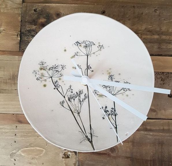 Grey Cow Parsley Round Ceramic Clock