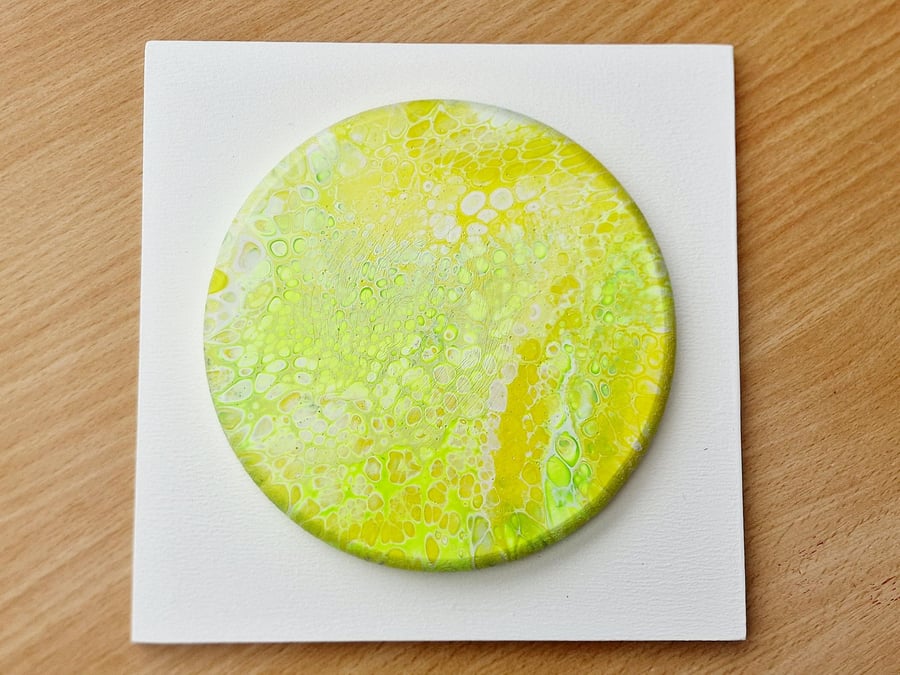 18.5cm x 18.5cm acrylic pour painting wall plaque