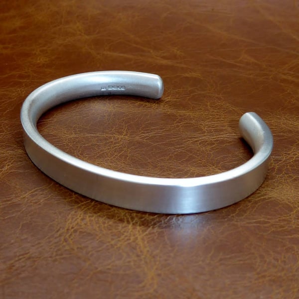 Men's 44 Grams Heavy Solid 925 Sterling Silver, Torque, Bangle, Bracelet.
