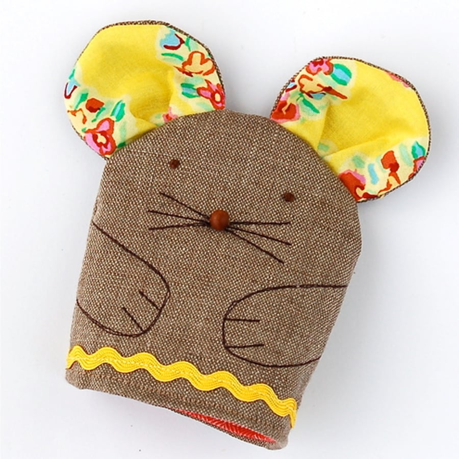 Brown Linen Mouse Egg Cosy
