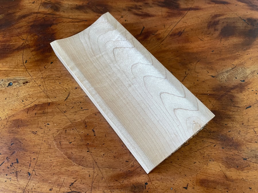 Dished wooden pen holder for your office desk