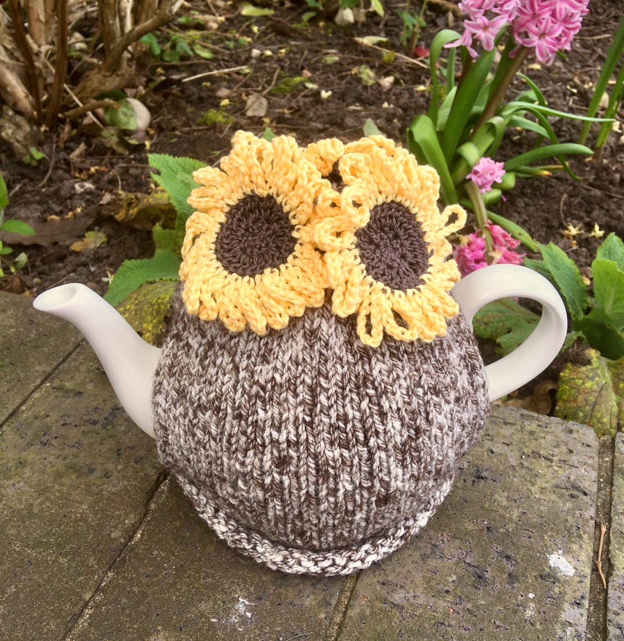 Sunflower Tea Cosy, Summer Flower Tea Cozy