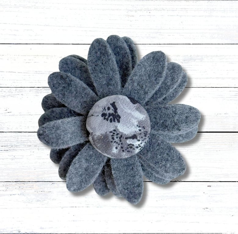 Flower Brooch, Grey Flower, Felt Flower, Christmas Gift