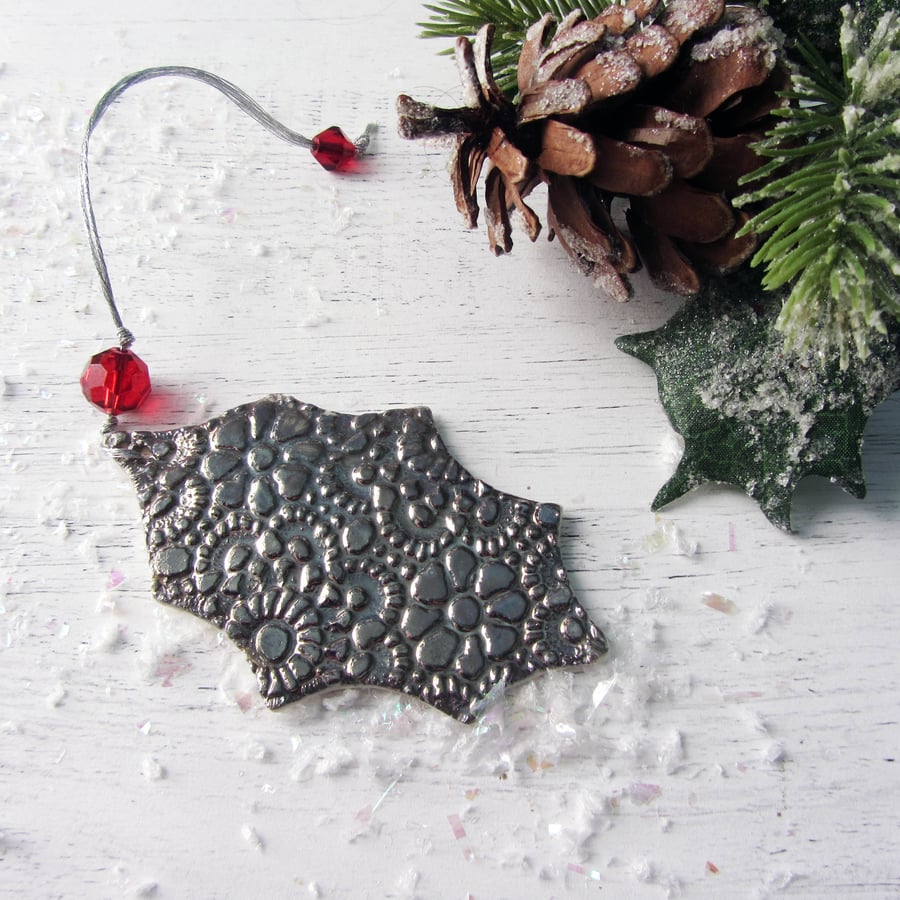 Christmas Decoration - Platinum Holly