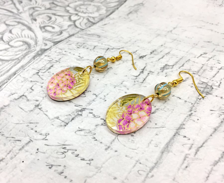 Hydrangea in pink mauve Japanese Washi paper and acrylic oval dangle earrings