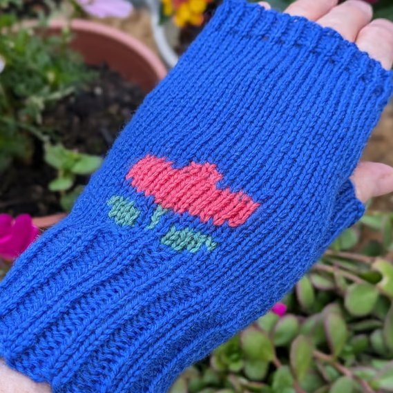 Knitted Blue Fingerless Gloves with Intarsia Pink Tulip