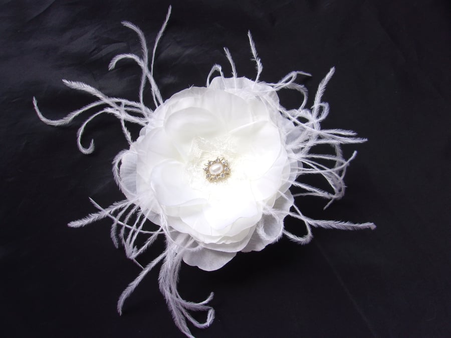 Off White Ivory Vintage Style Rose Flower Hair Clip - Wedding or Prom