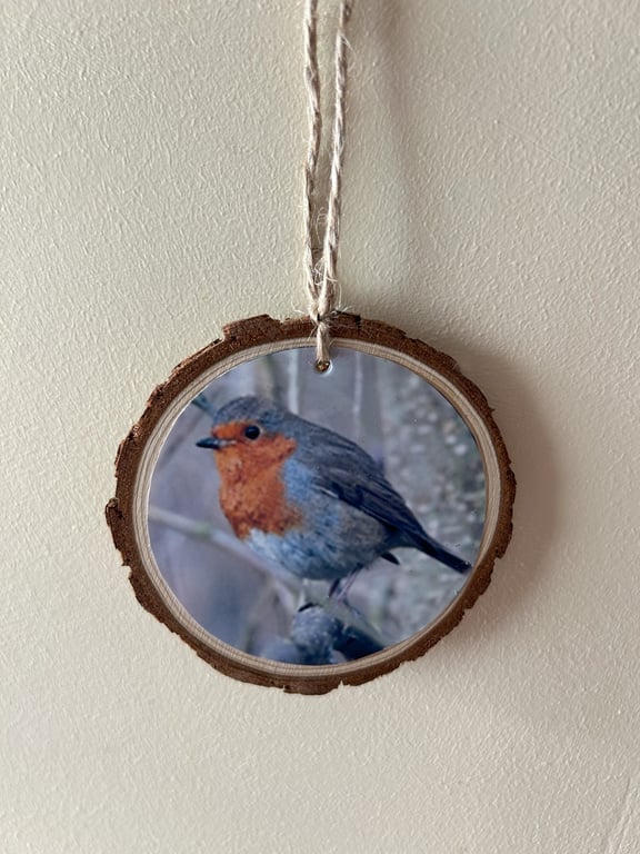 Hanging Christmas Robin Wood Slice Decoration