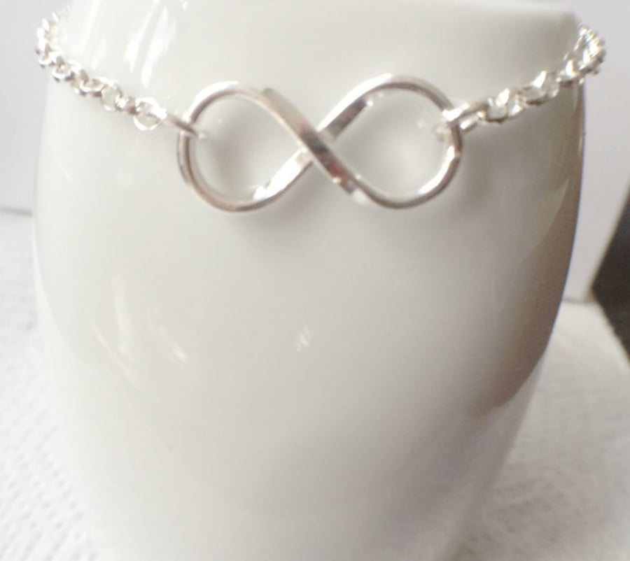 Sterling Silver Infinity Bracelet 