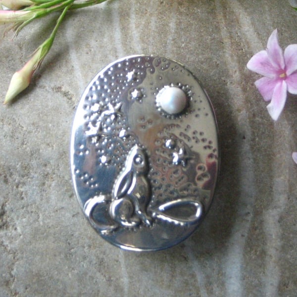 Moongazing Hare Brooch with Swarovski Glass Pearl Moon