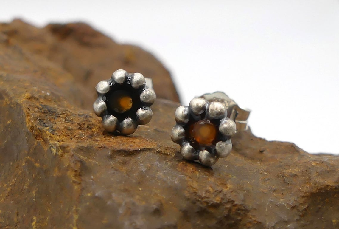 Recycled Sterling Silver Flower Stud Earrings with Carnelian Gemstones.