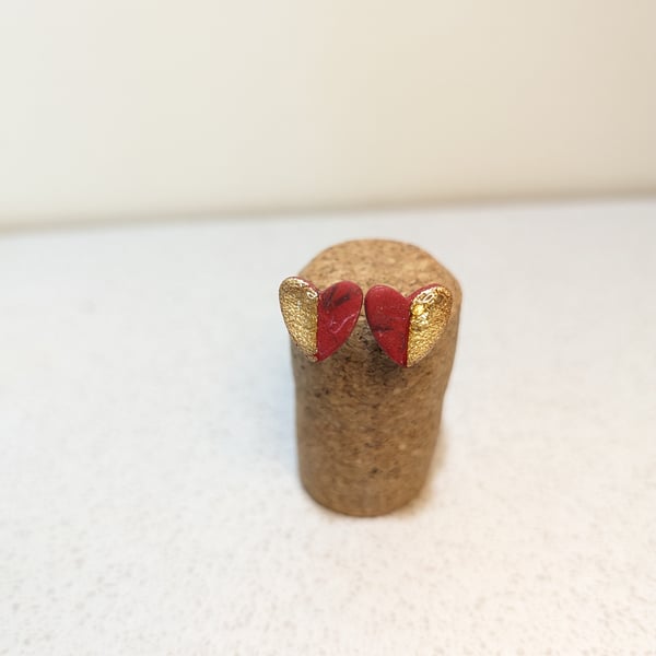 Red heart half gold stud earrings 