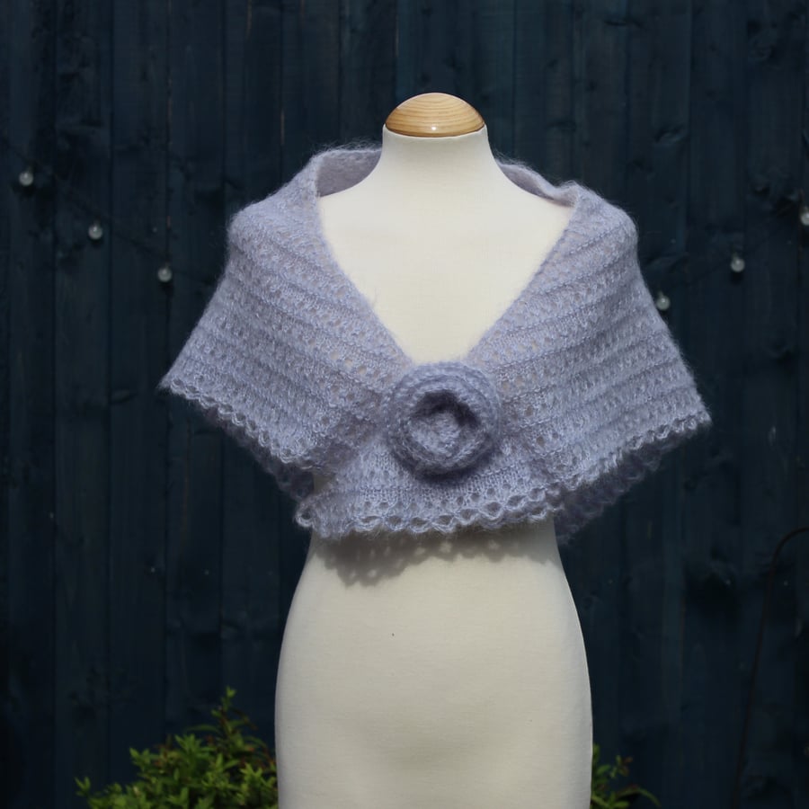 Pretty triangular lace shawl in vintage silver grey Mohair yarn - design A516
