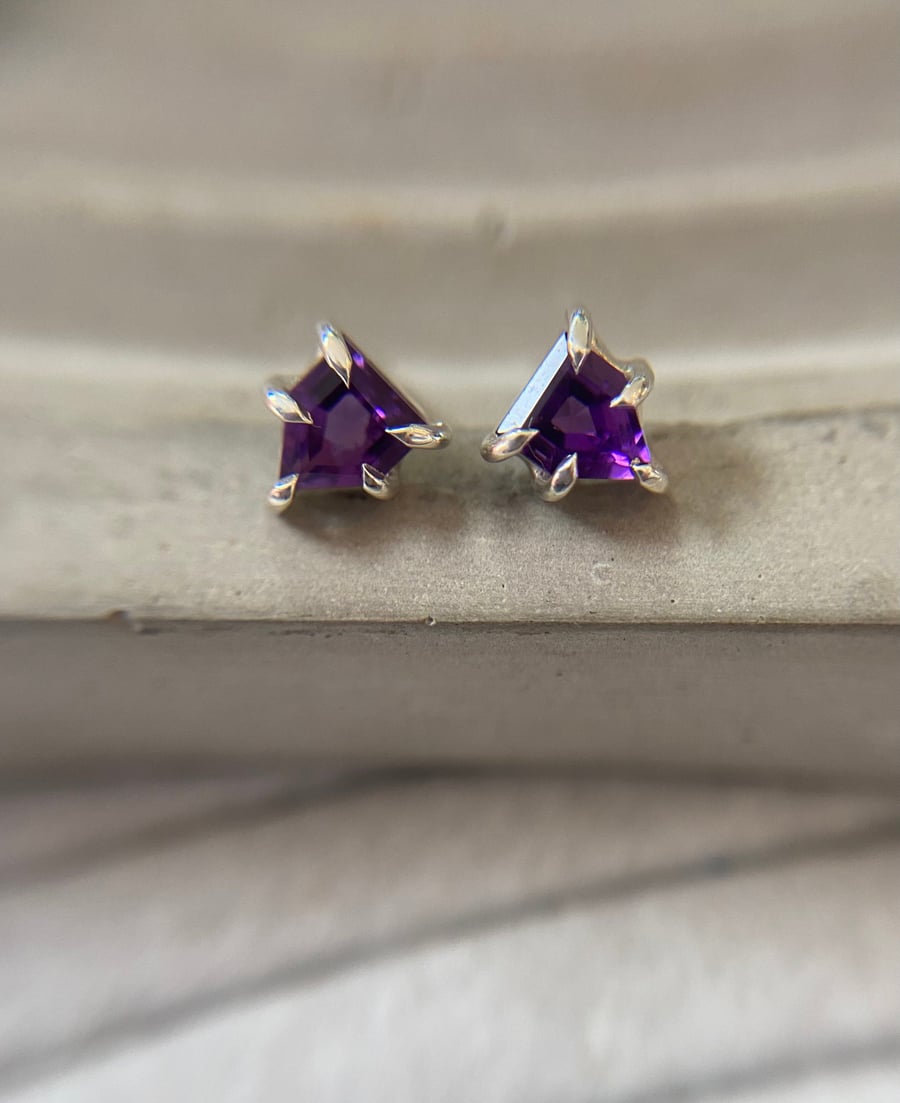 Amethyst ear stud with removable chains set in silver earrings