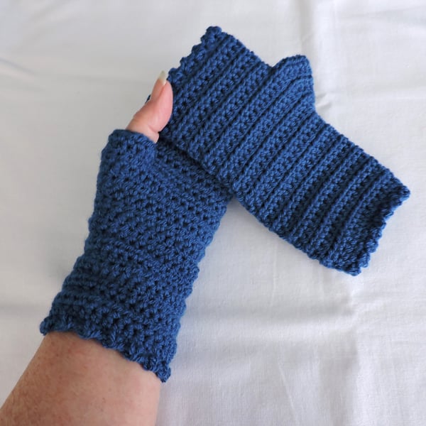 Sale  Fingerless Mitts Adults Petrel Blue