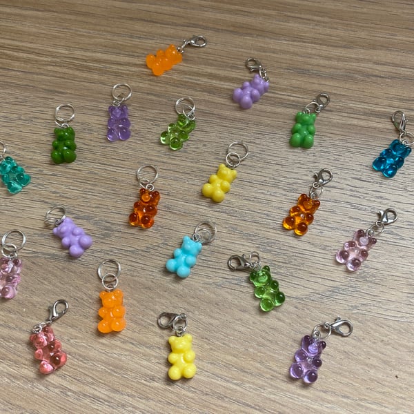 Set of 3 Gummy Bear Stitch Markers Progress Keepers for Knitting Crochet