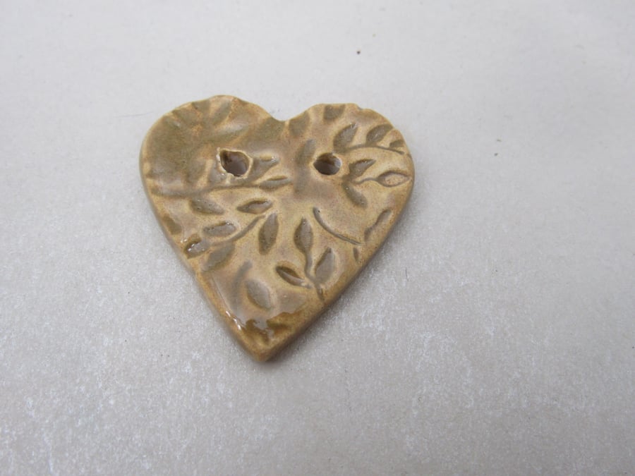 Medium Old Gold Sprig Texture Heart Shaped Ceramic Button